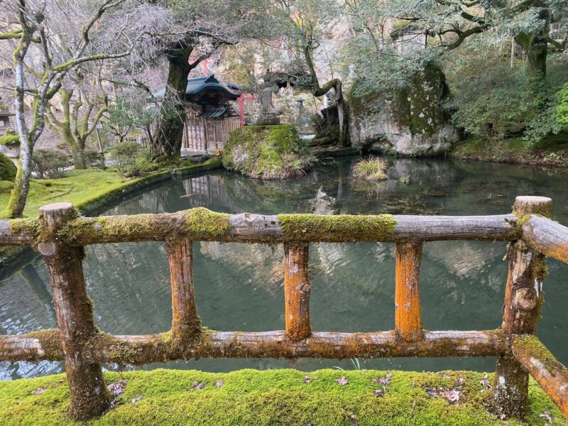 Natadera Temple. Image © PlanetSKI